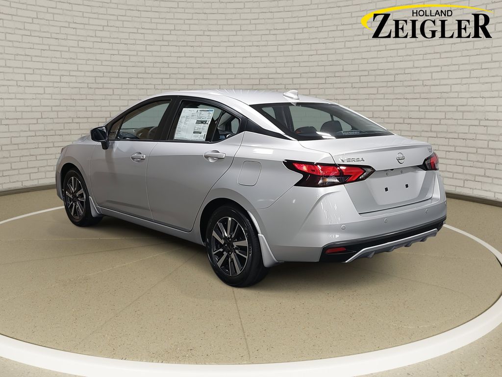 2025 Nissan Versa Sedan SV - Photo 7