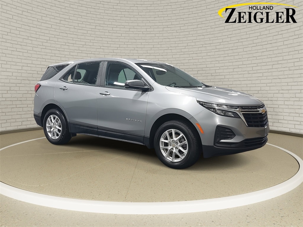 Used 2024 Chevrolet Equinox LS SUV