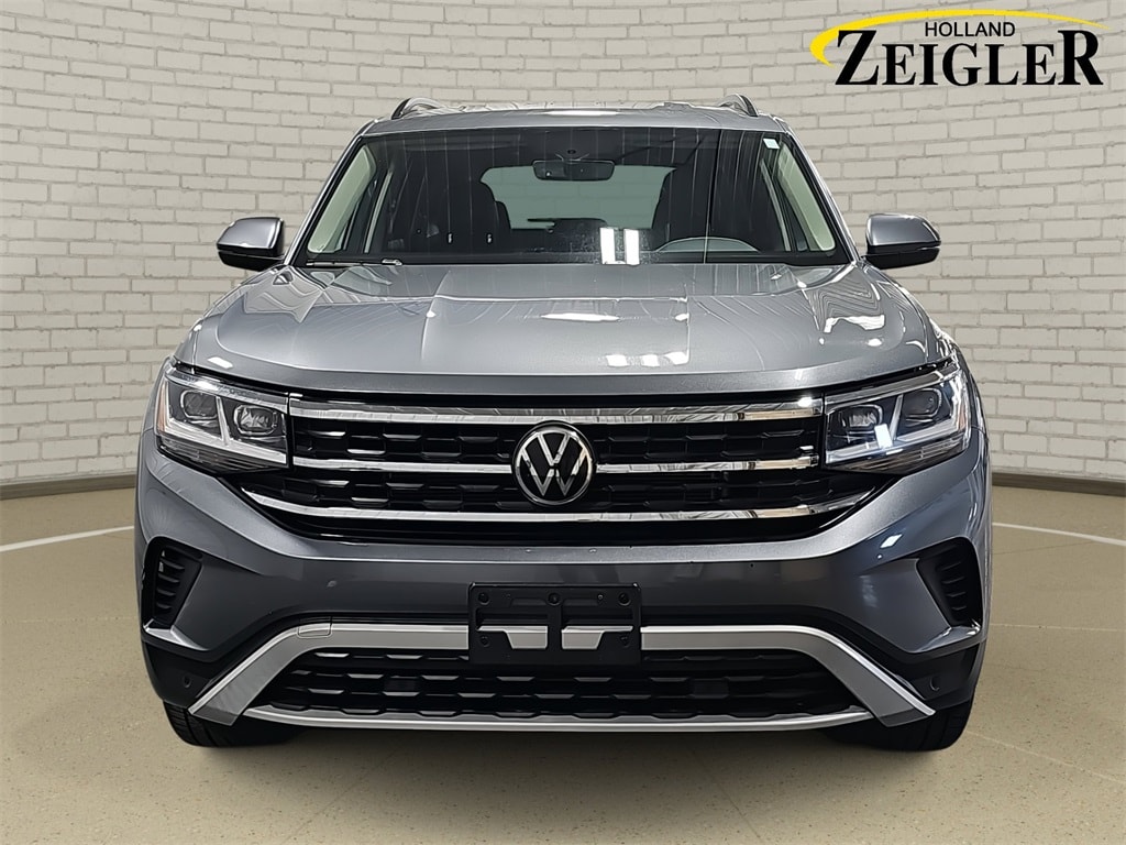 Used 2022 Volkswagen Atlas SE w/Tech with VIN 1V2HR2CA6NC548503 for sale in Holland, MI