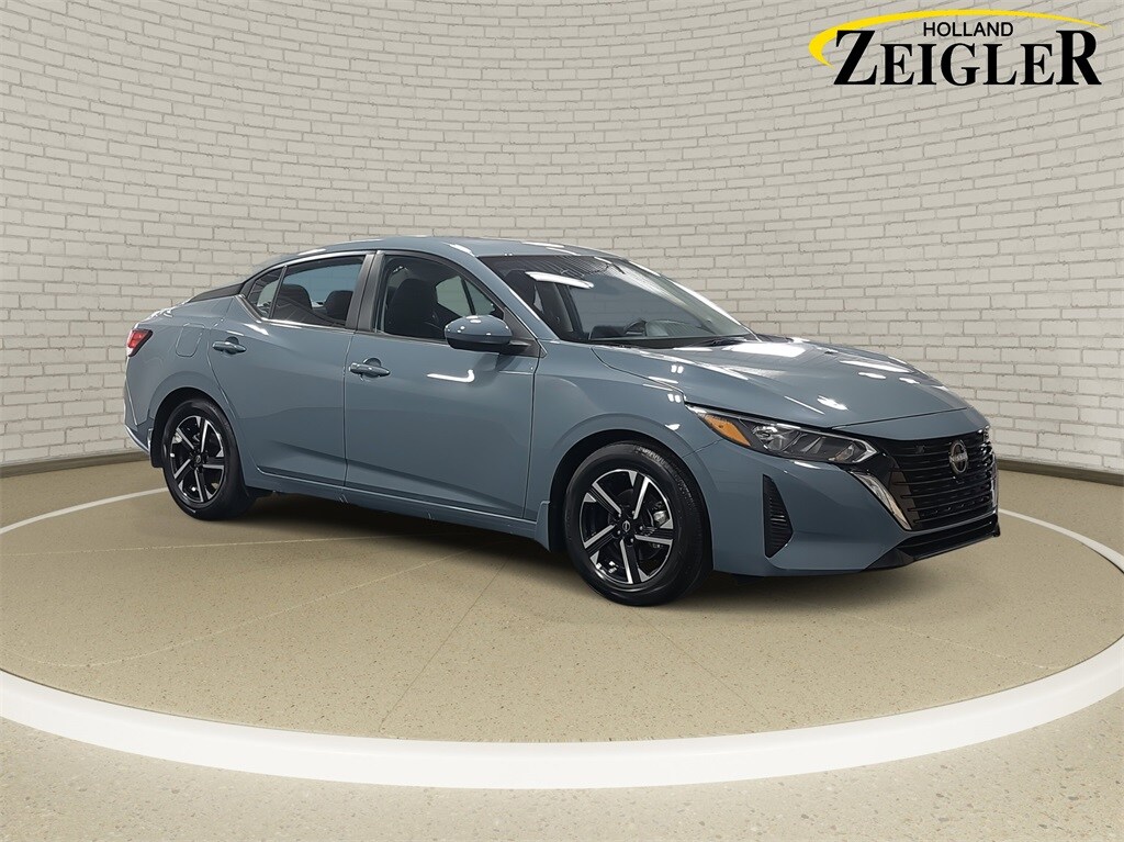 2025 Nissan Sentra SV photo 3