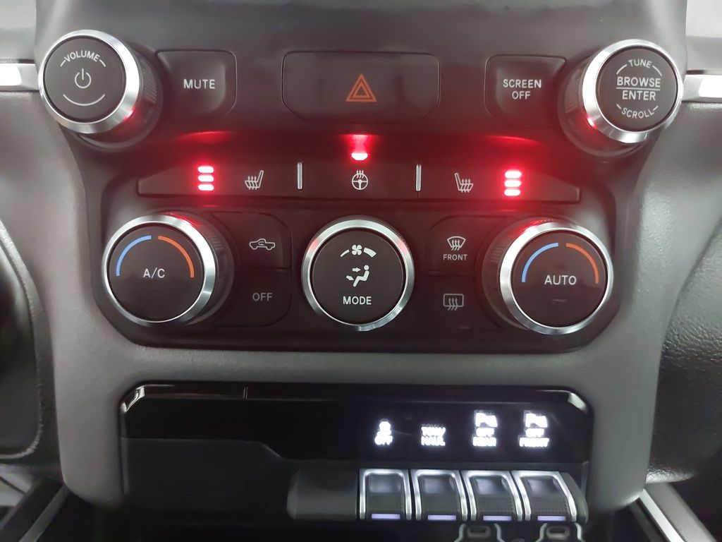 2022 RAM 1500 - Image 20