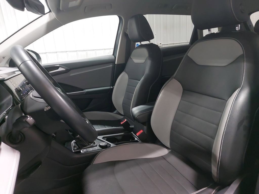 2022 VOLKSWAGEN TAOS - Image 14