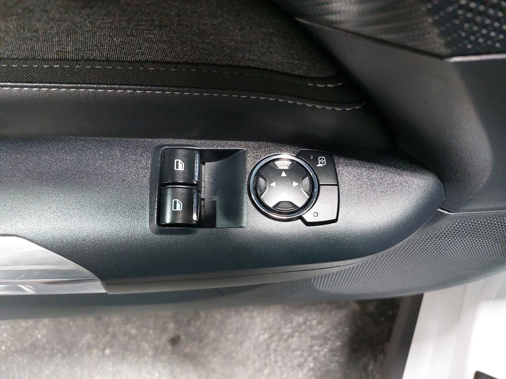 2024 FORD MUSTANG - Image 27