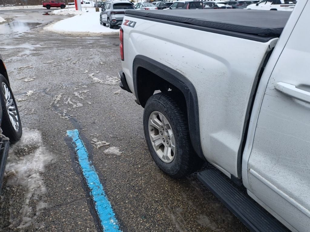 2018 CHEVROLET SILVERADO - Image 5