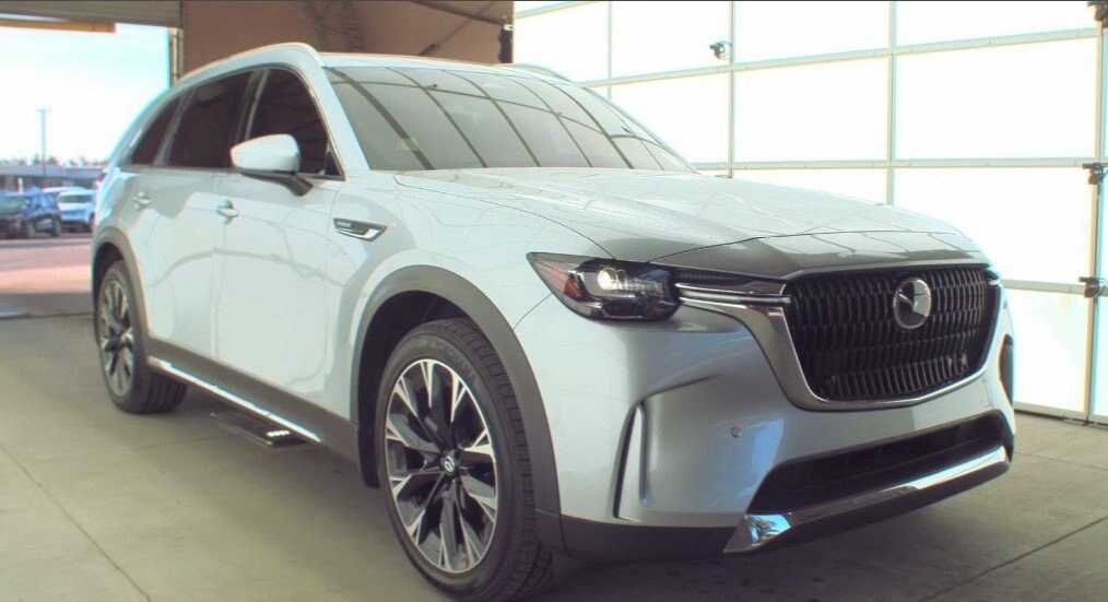 2024 Mazda CX-90 Premium photo 4