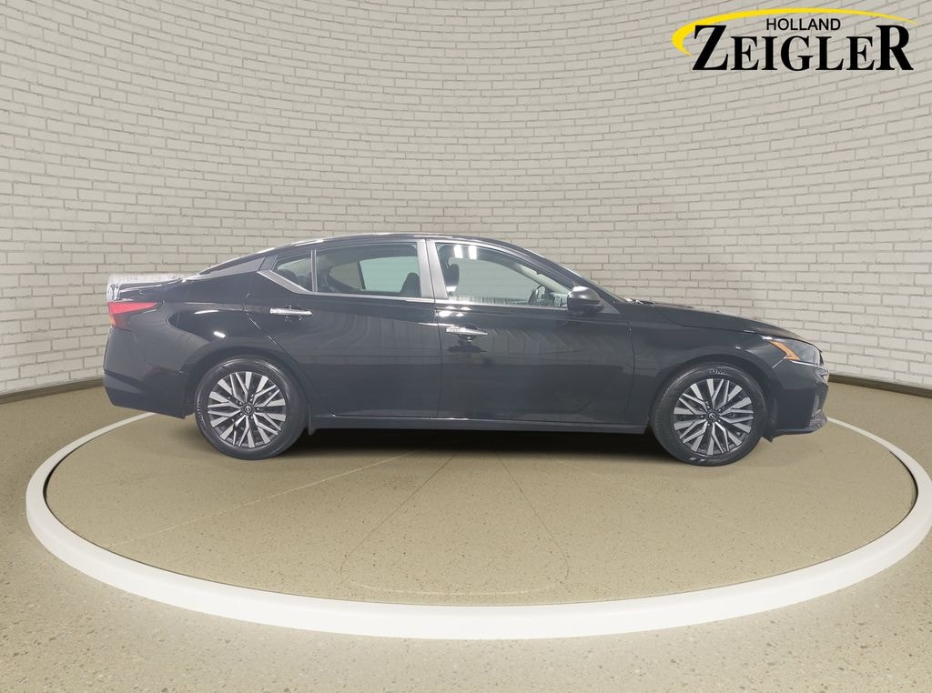 Certified 2025 Nissan Altima 2.5 SV Sedan