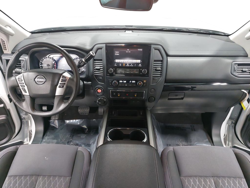 2024 NISSAN TITAN - Image 9