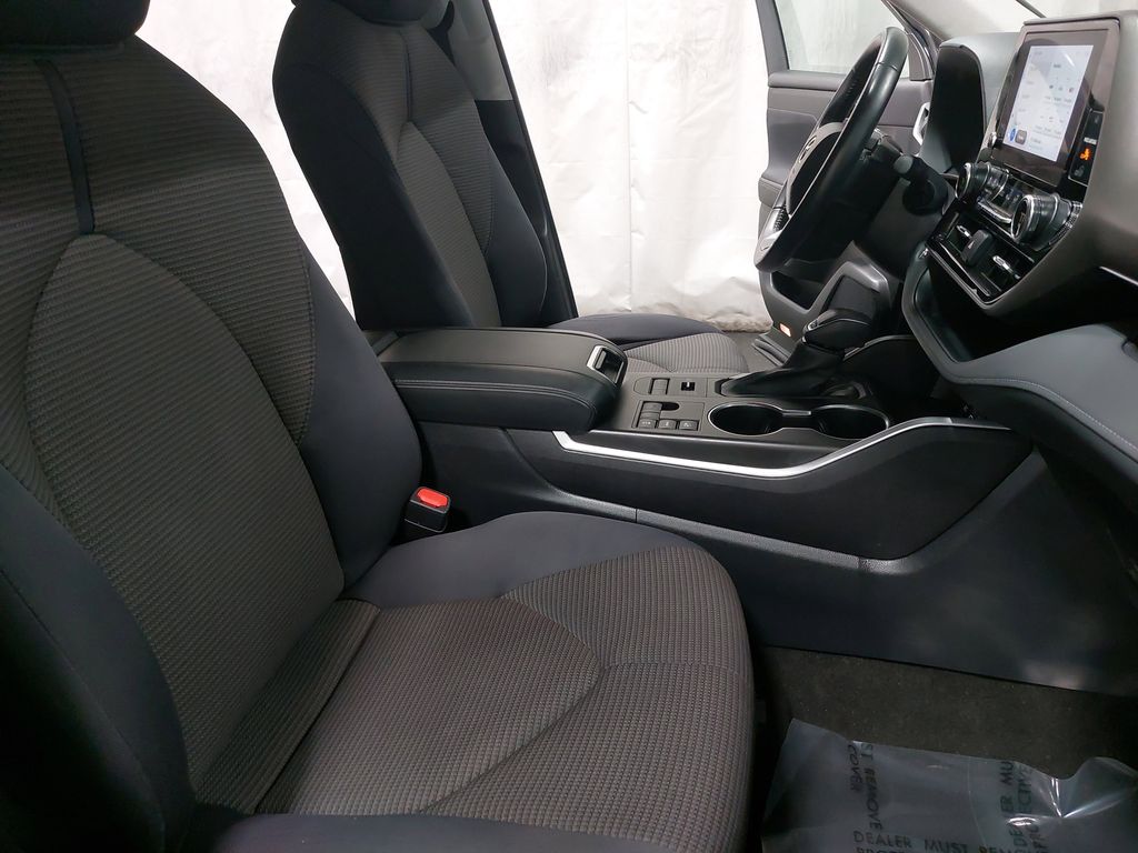 2023 TOYOTA HIGHLANDER - Image 10