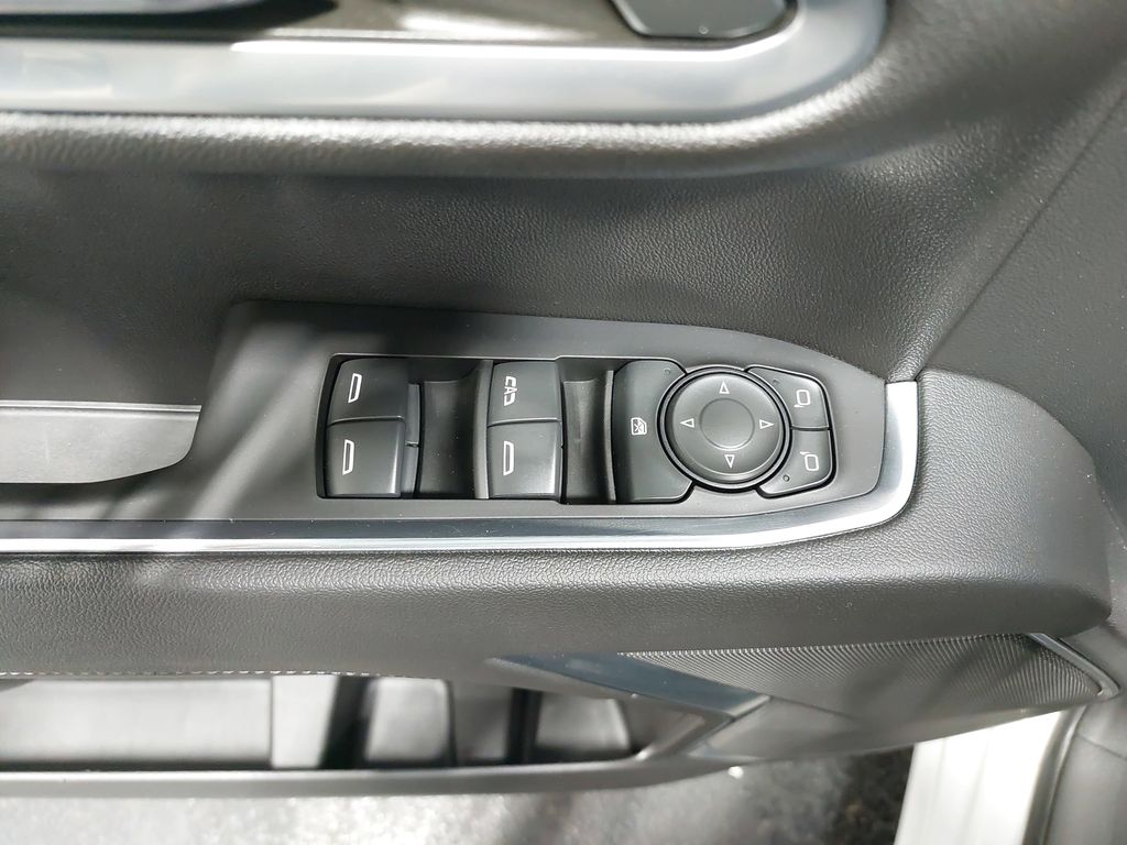 2022 GMC SIERRA - Image 28