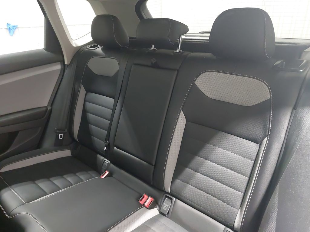 2022 VOLKSWAGEN TAOS - Image 13