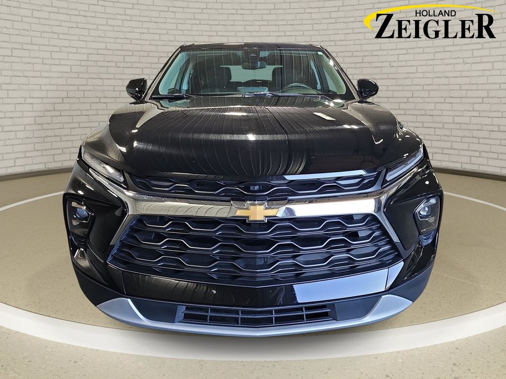 Used 2025 Chevrolet Blazer LT SUV