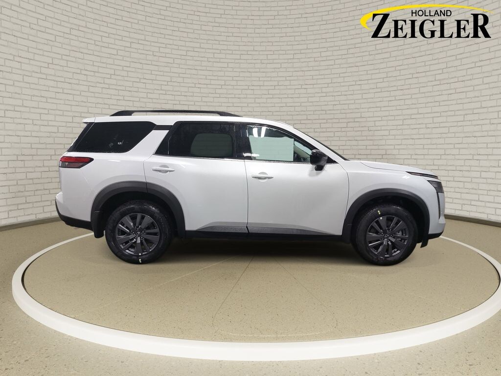 New 2026 Nissan Pathfinder SV SUV