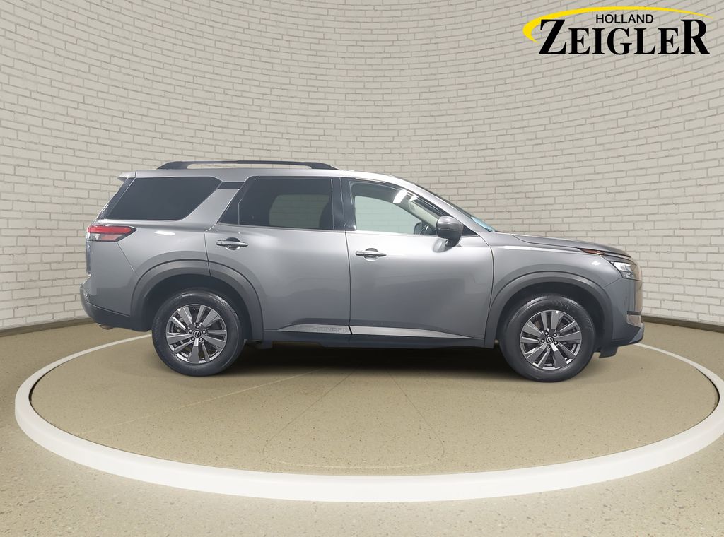 2025 NISSAN PATHFINDER - Image 4