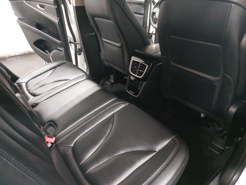 2023 LINCOLN NAUTILUS - Image 11