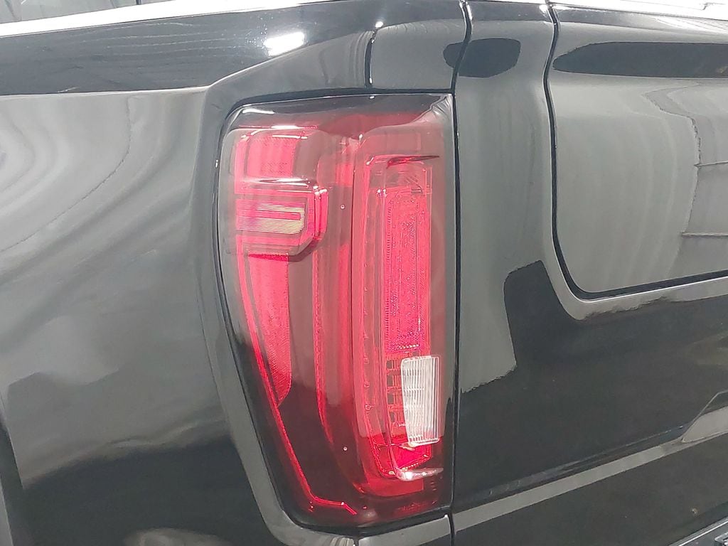 2023 GMC SIERRA - Image 36