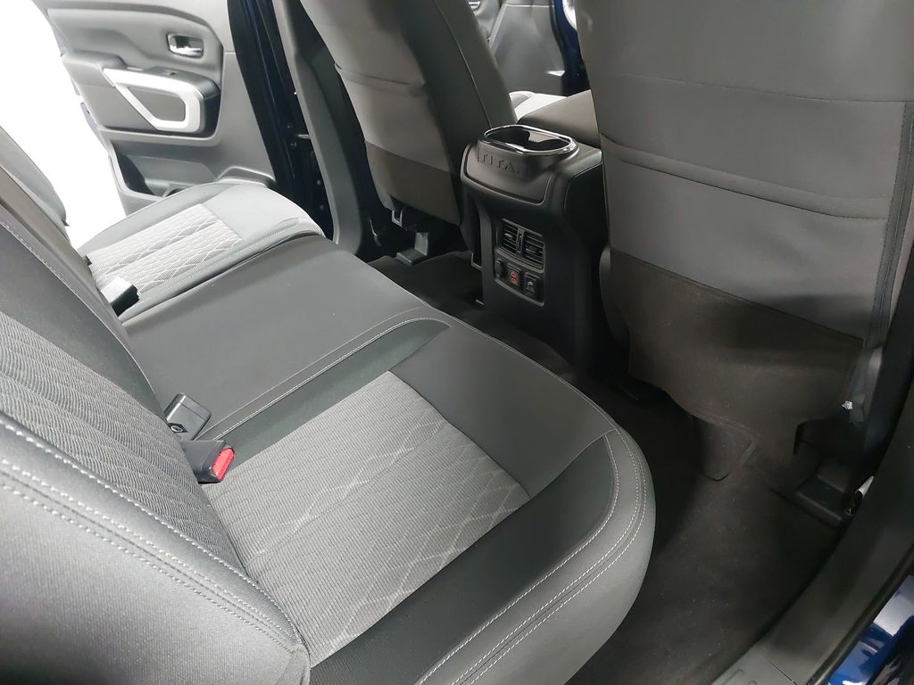 2024 NISSAN TITAN - Image 11