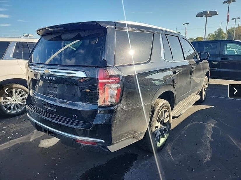 2023 Chevrolet Tahoe LT photo 2