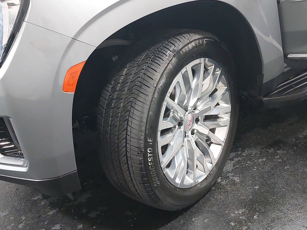 2024 GMC YUKON - Image 36