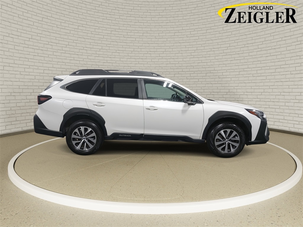 Used 2024 Subaru Outback Premium SUV