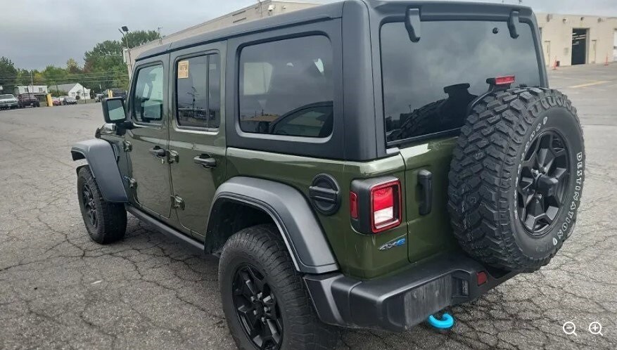 2023 Jeep Wrangler Base 4xe photo 2