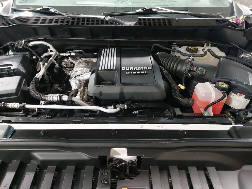 2021 CHEVROLET SILVERADO - Image 32