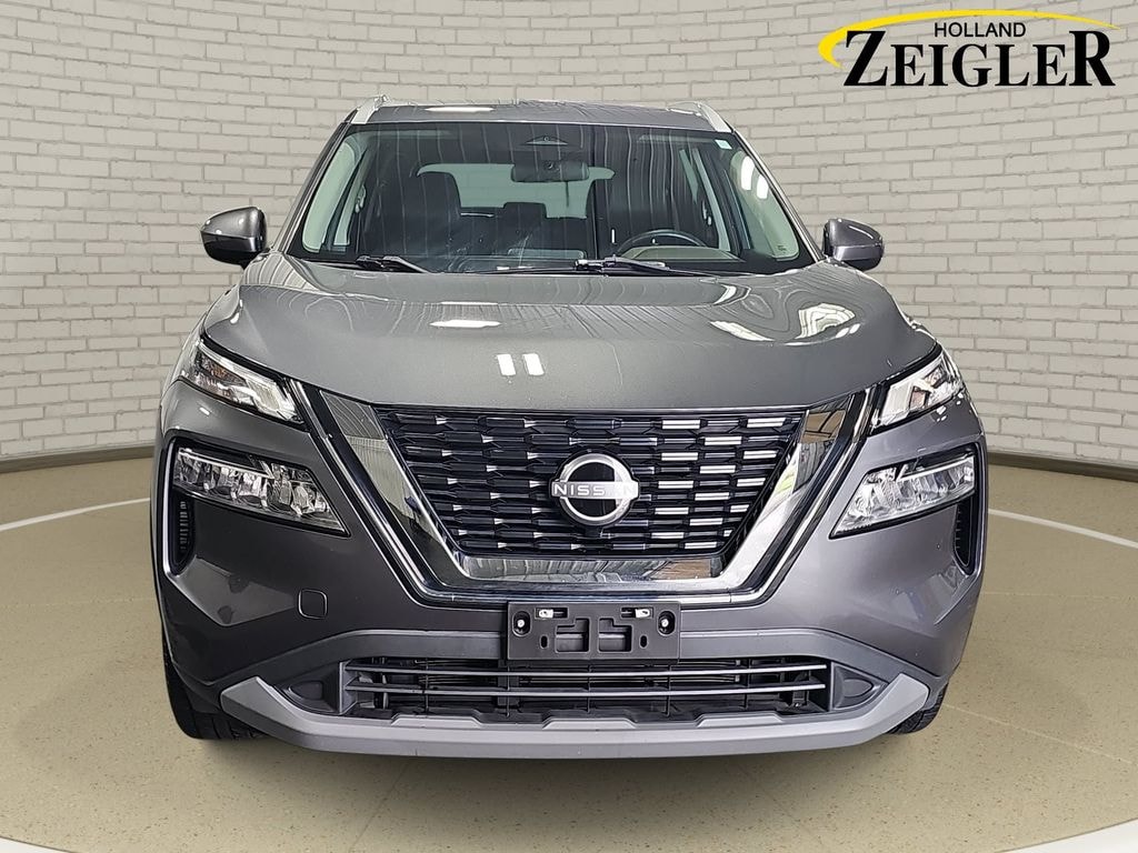 Used 2023 Nissan Rogue SV SUV