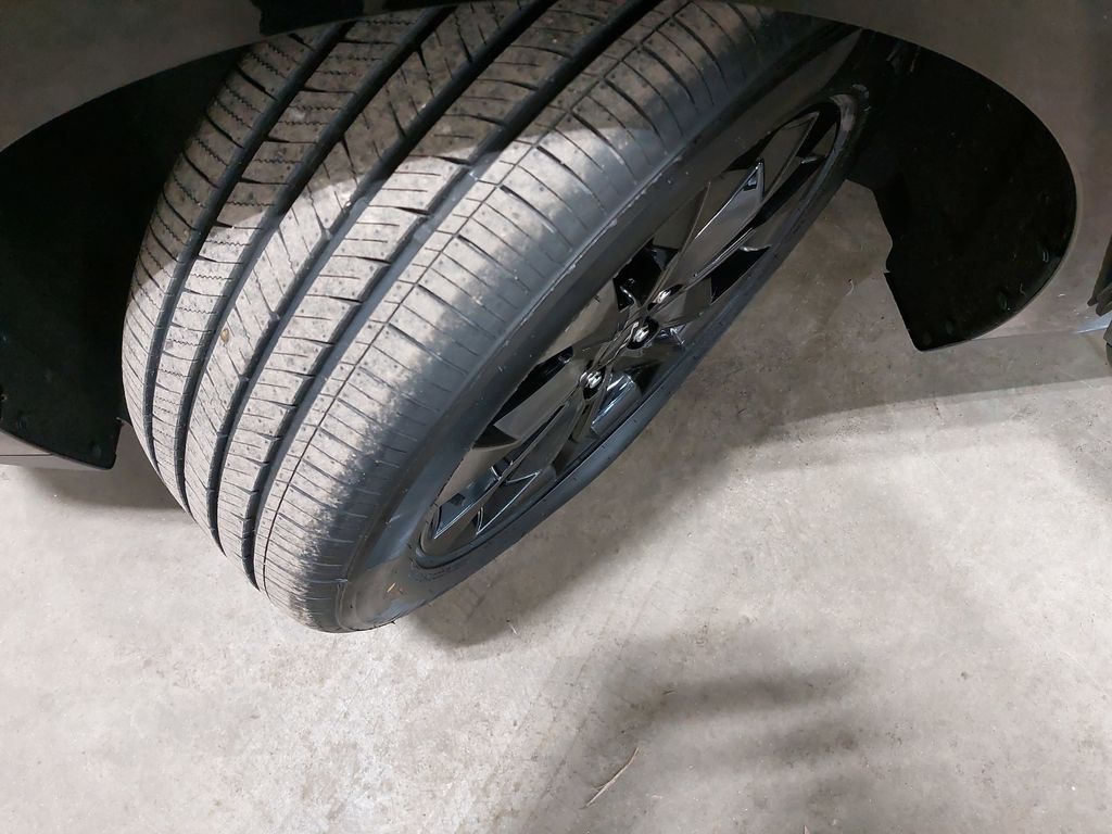 2024 KIA CARNIVAL - Image 35