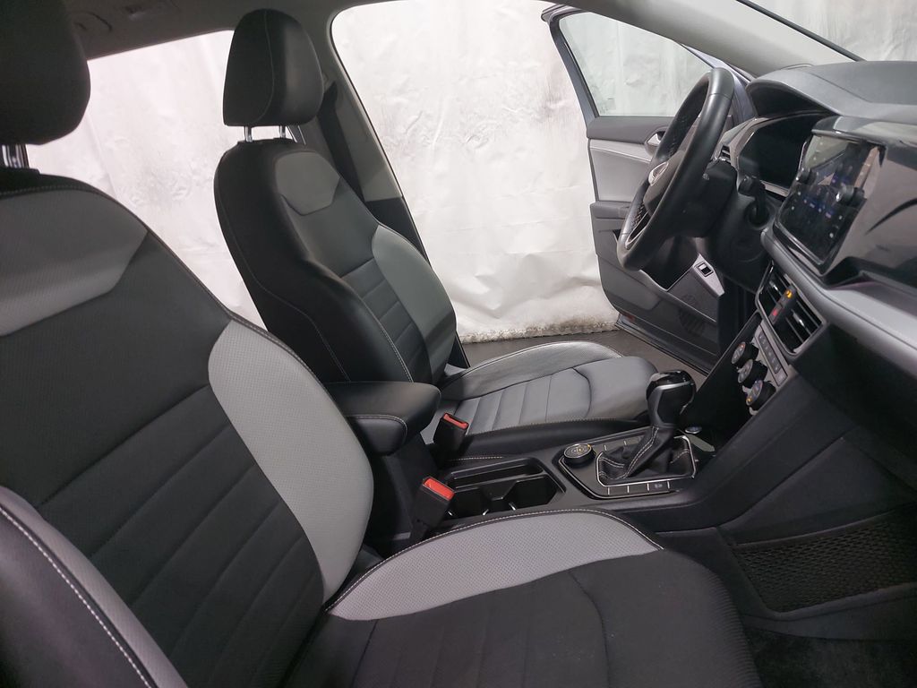 2022 VOLKSWAGEN TAOS - Image 10