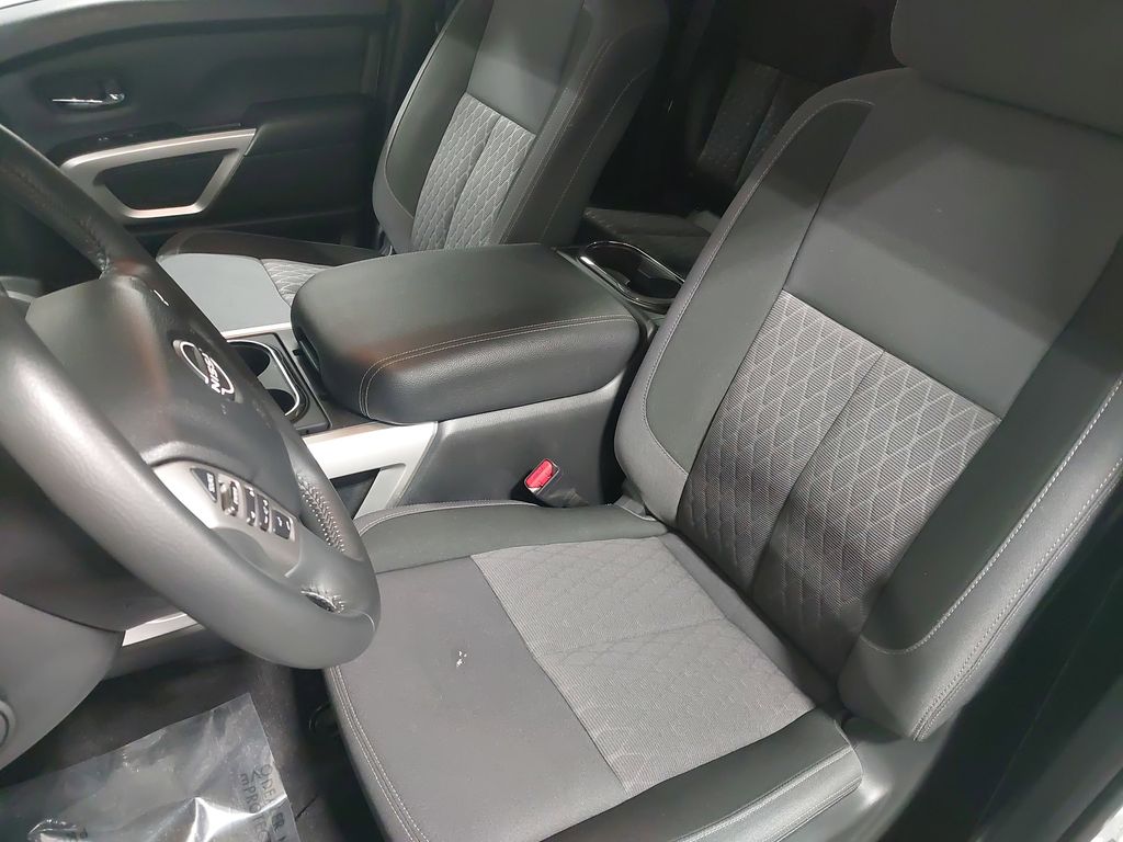 2024 NISSAN TITAN - Image 14