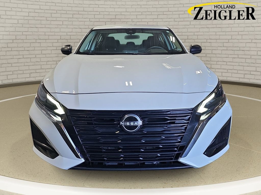 Used 2025 Nissan Altima 2.5 SV Sedan