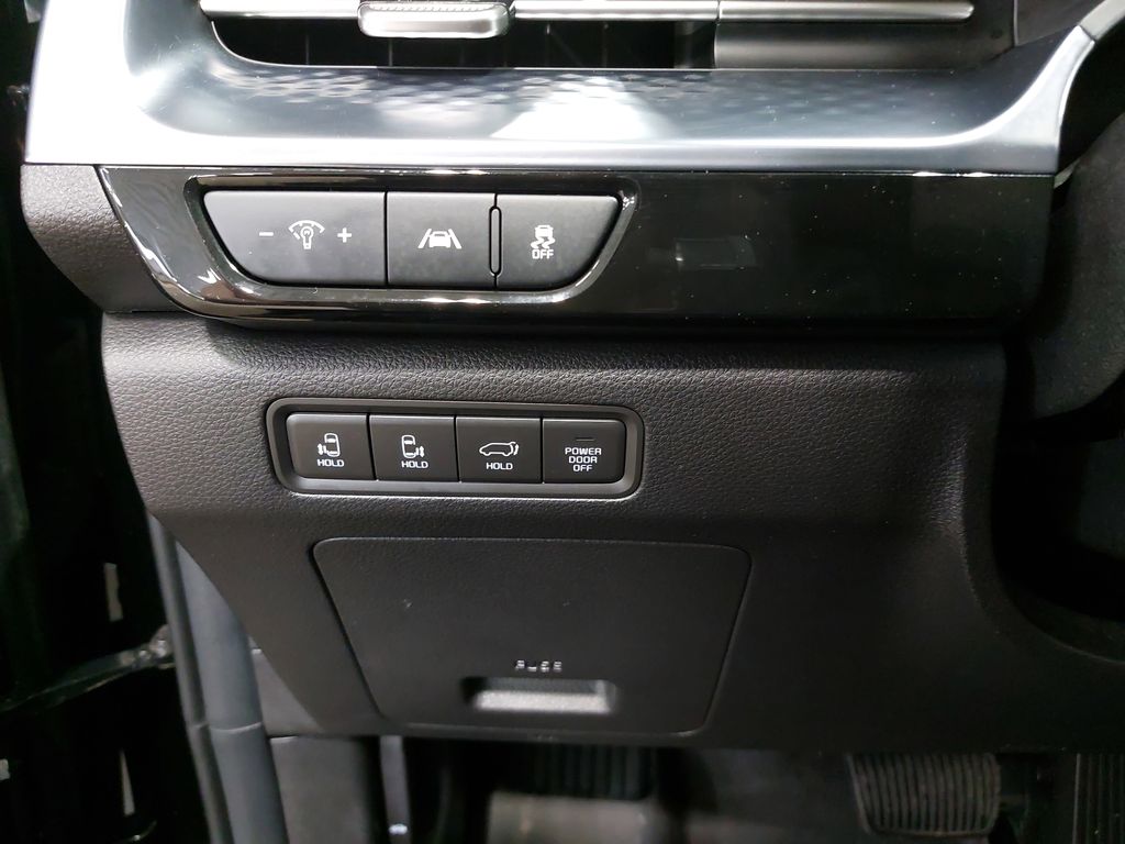 2024 KIA CARNIVAL - Image 28