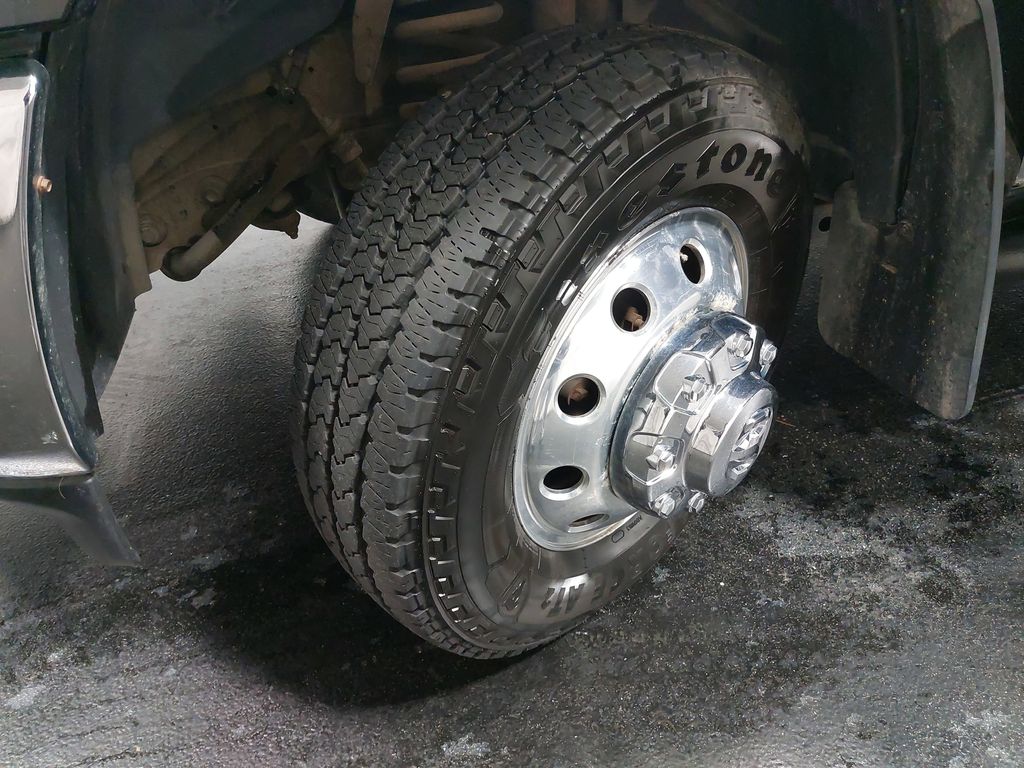 2019 RAM 3500 - Image 31