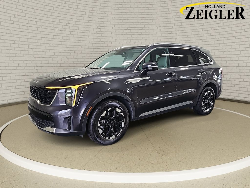 Certified 2025 Kia Sorento S SUV