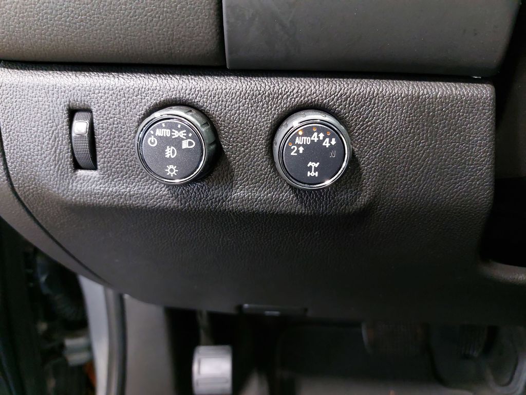 2022 GMC CANYON - Image 24