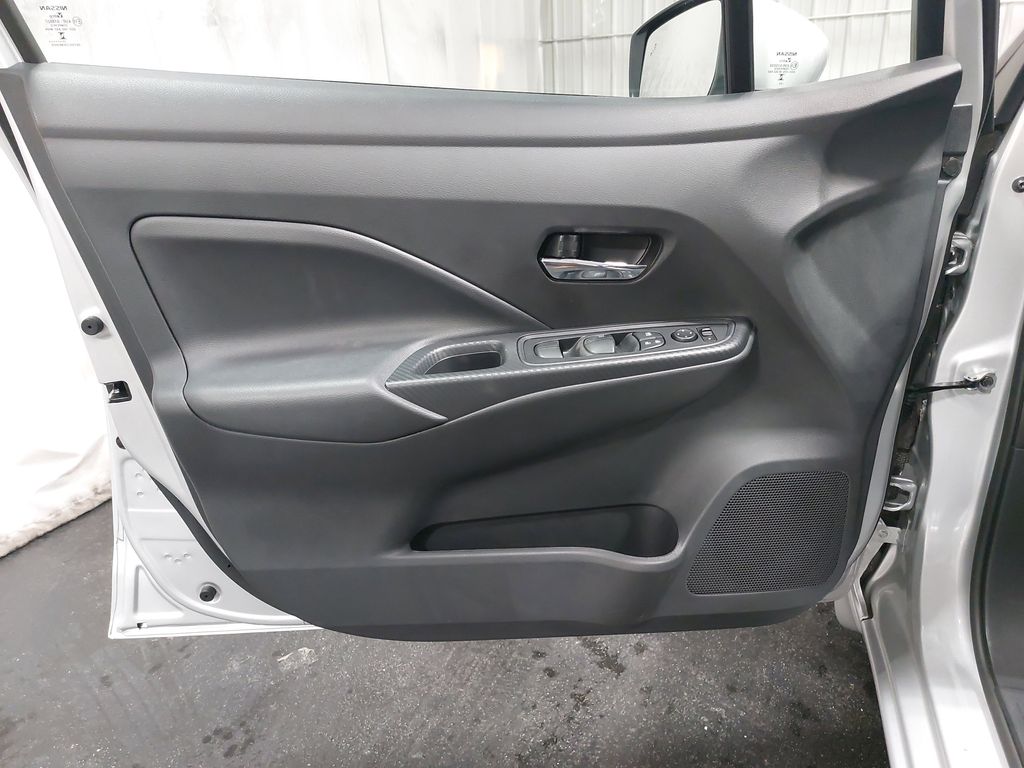 2025 Nissan Versa Sedan SV - Photo 26