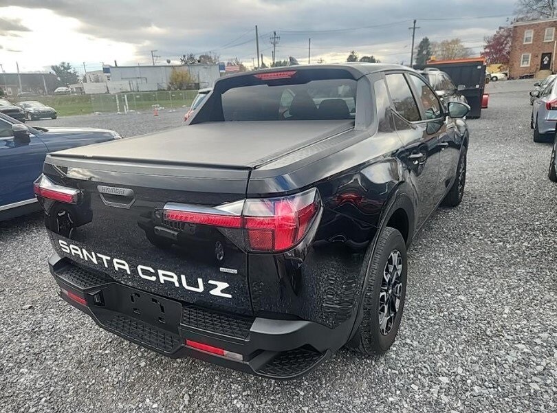 2023 Hyundai Santa Cruz SEL photo 2