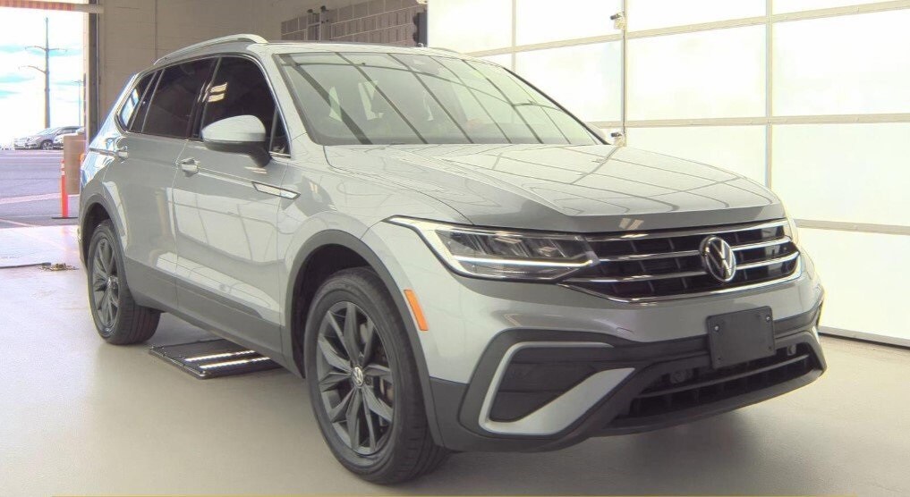 2022 Volkswagen Tiguan SE photo 4