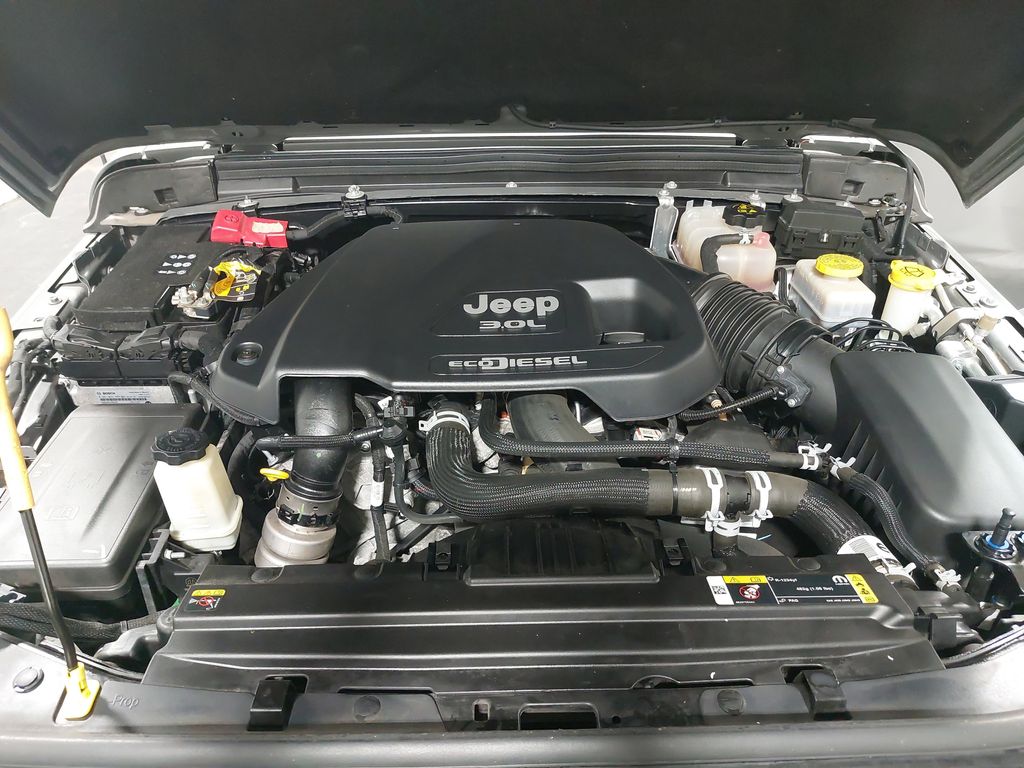 2022 JEEP WRANGLER - Image 29