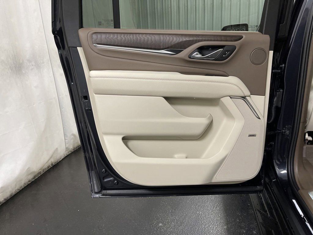 2024 GMC YUKON XL - Image 27
