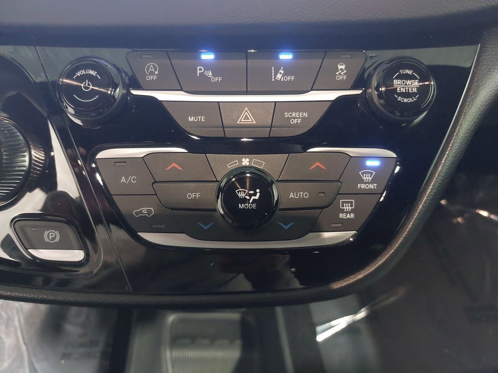 2025 CHRYSLER PACIFICA - Image 23