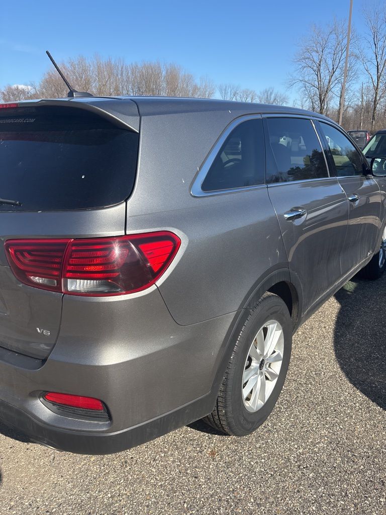 2019 KIA SORENTO - Image 6