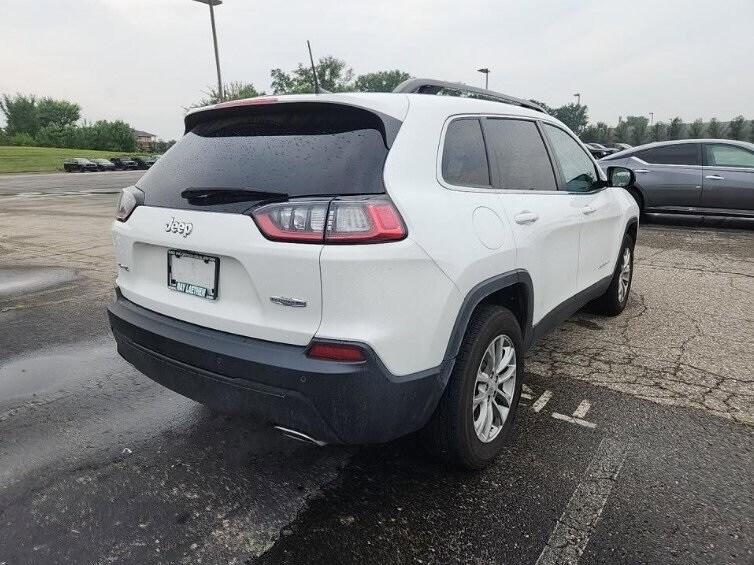 2022 Jeep Cherokee Latitude Lux photo 3