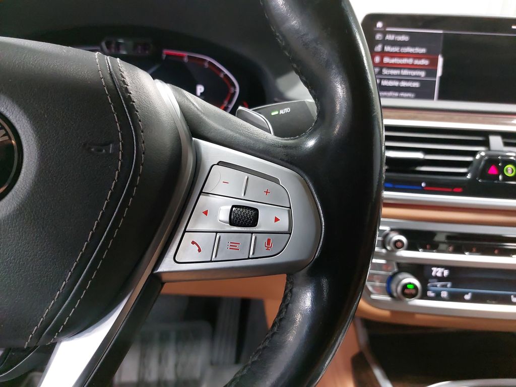 2020 BMW 750I - Image 17