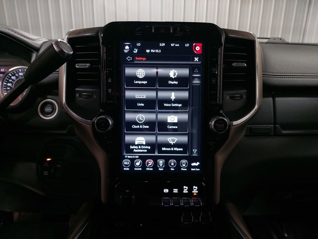 2019 RAM 3500 - Image 22