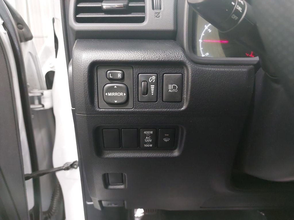 2024 TOYOTA 4RUNNER - Image 25