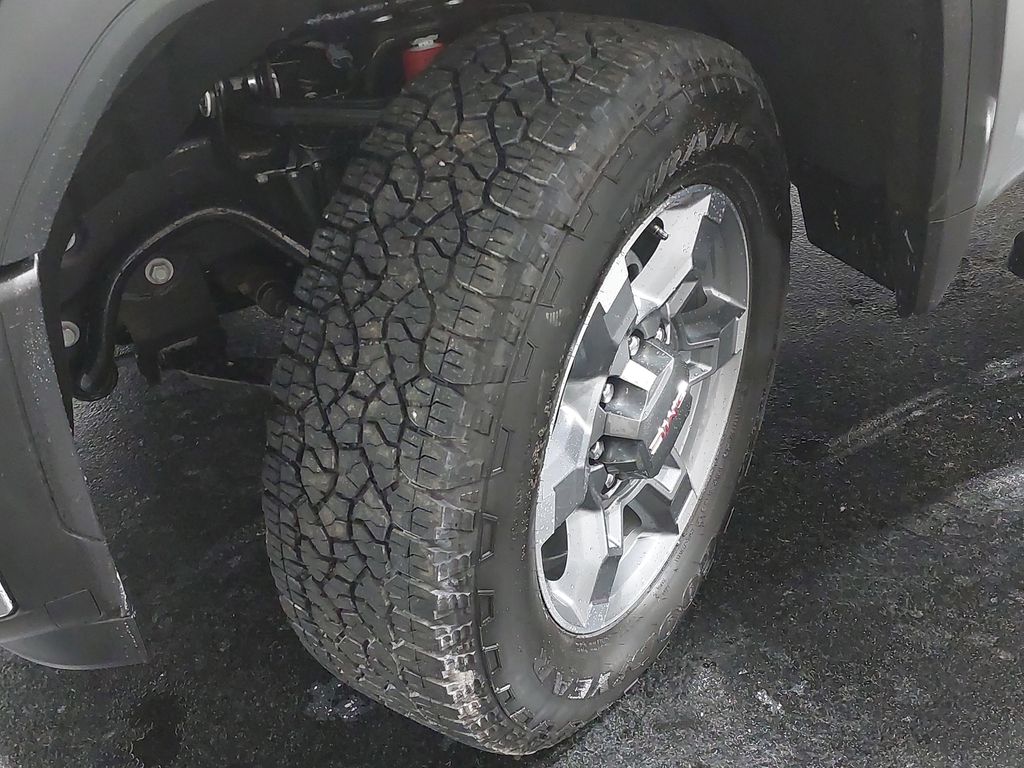2026 GMC Sierra 2500HD SLT - Photo 33