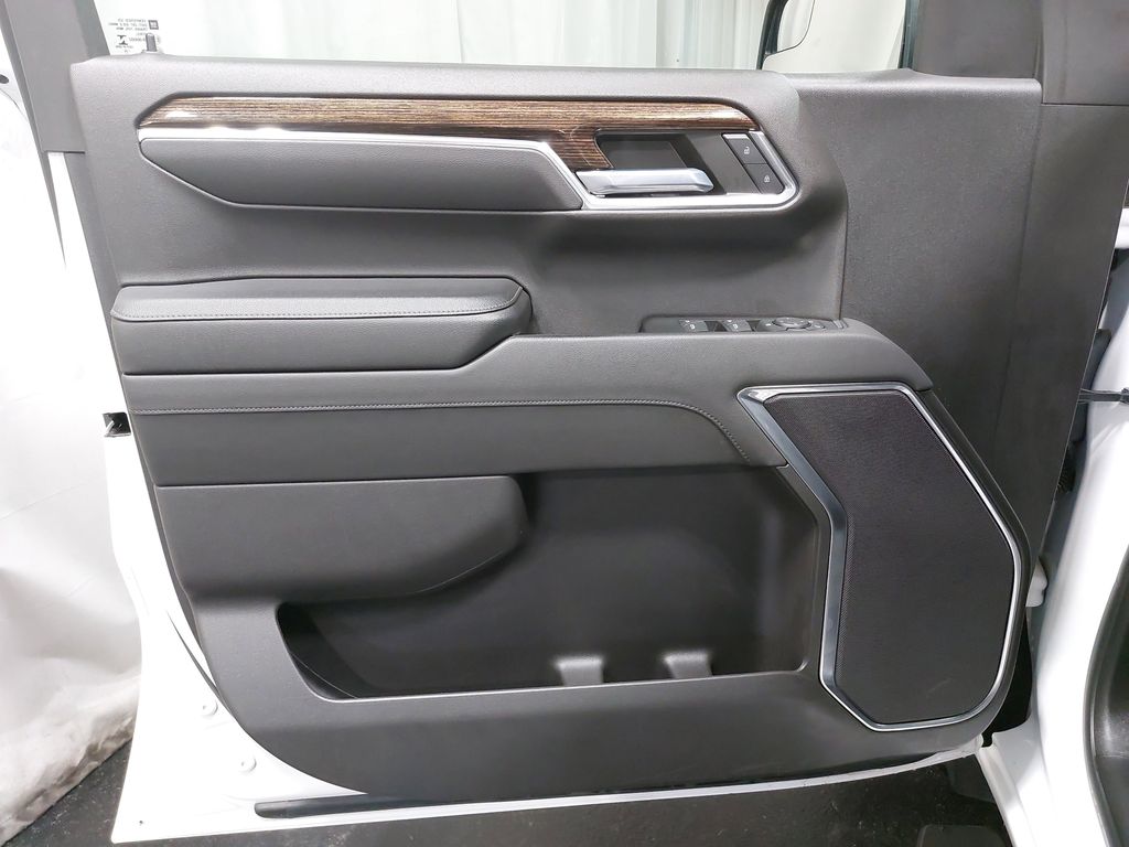 2022 GMC SIERRA - Image 28