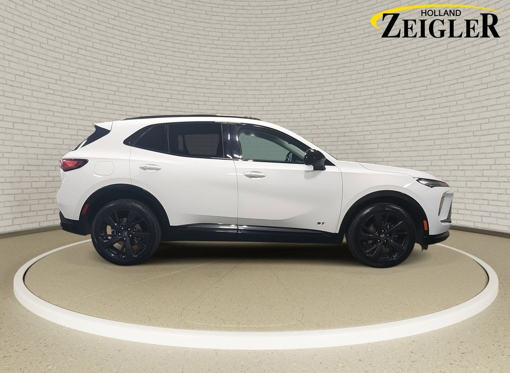 Used 2024 Buick Envision Sport Touring SUV