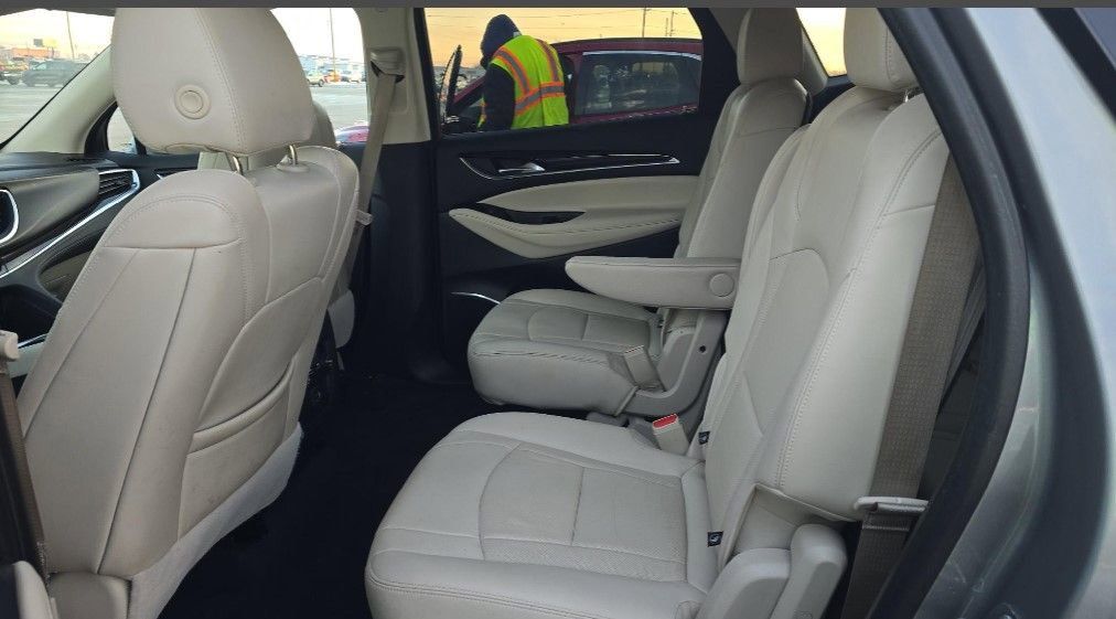 2023 BUICK ENCLAVE - Image 16