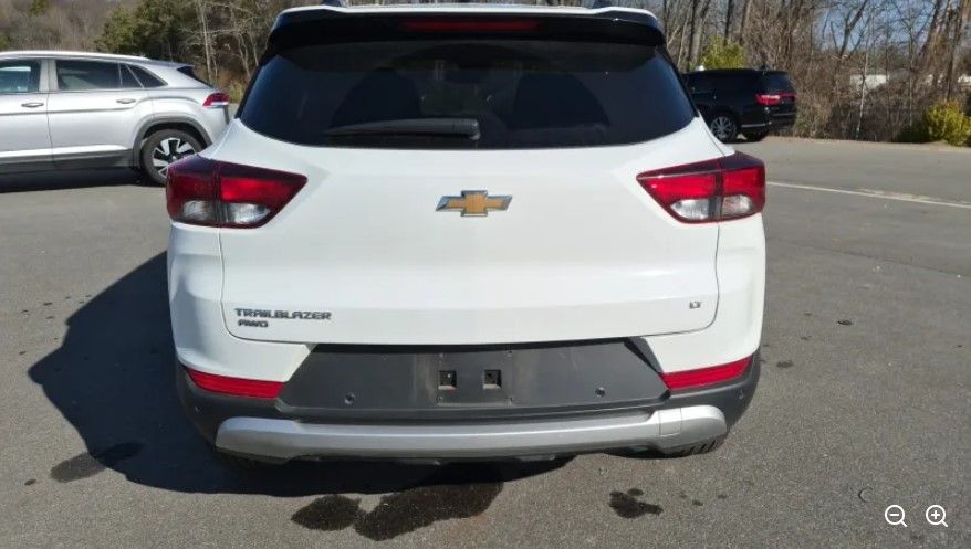 2025 CHEVROLET TRAILBLAZER - Image 4